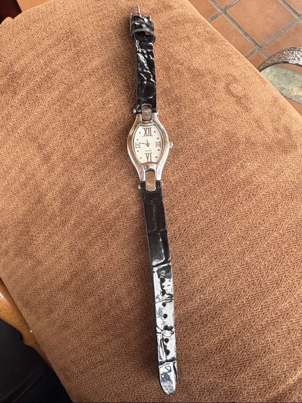 Coldwater Creek Black‎ Patent Leather Women's Watch needs battery